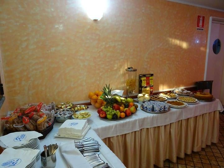 Albergo Ristorante Il Delfino Novara Dış mekan fotoğraf